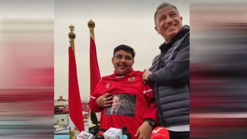 أحمد طارق مع محمود