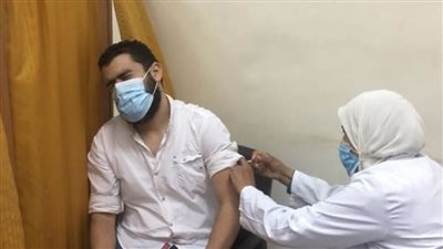 متحدث الحكومة: بدء تطعيم 370 ألف مواطن تخلفوا عن تلقي الجرعة الثانية لكورونا 