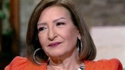 ليلى عز العرب في طريقها إلى الرياض استعدادا لعرض 