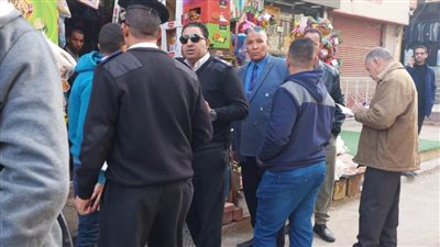 محافظ أسيوط يوجه رؤساء الأحياء والمراكز بتكثيف حملات إزالة الإشغالات