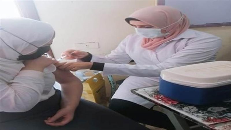 تطعيم الطلاب