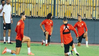 المنتخب الوطني لكرة القدم يؤدي تدريبًا تنشيطيًا قبل لقاء الأردن بكأس العرب