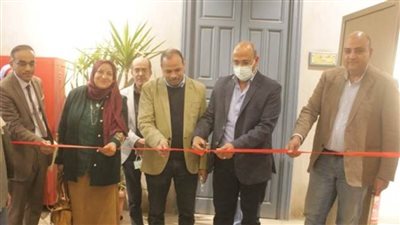 رئيس التنمية الثقافية يفتتح معرض إهداءات لأديب نوبل بتكية أبوالدهب