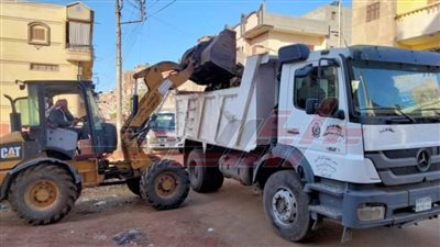 حملات نظافة ومسح الطرق ورفع الإشغالات ورفع كفاءة الكهرباء بكفر الشيخ