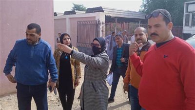 محافظ أسيوط يوجه نائبه والسكرتير المساعد بمتابعة مشروعات المبادرة الرئاسية 