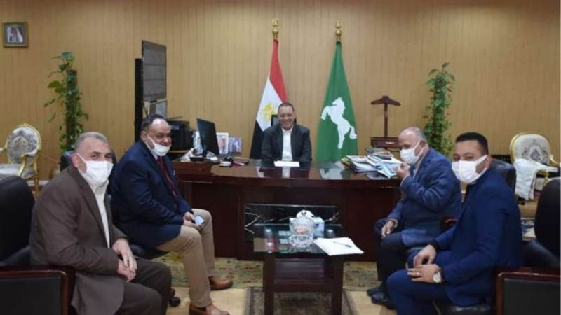 محافظ الشرقية ورئيس