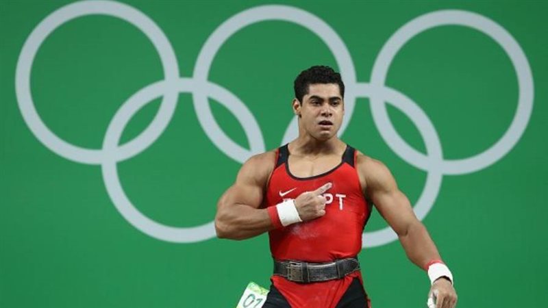 محمد إيهاب بطل رفع