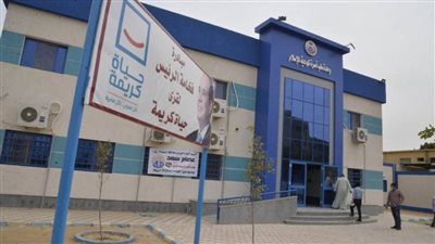 محافظ أسيوط يعلن حصاد عام 2021 في مجالي الصحة والتعليم بالمحافظة