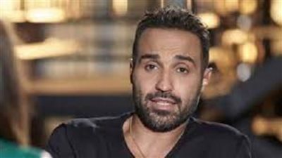 أحمد فهمي يتعاقد على بطولة 