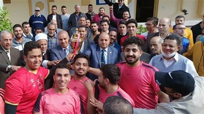 رئيس جامعة الأزهر يكرم المتميزين في الأنشطة الطلابية ويفتتح التجديدات بدراسات الدايدمون