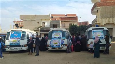 الكشف على ١١٠٢ مواطن من أهالي 