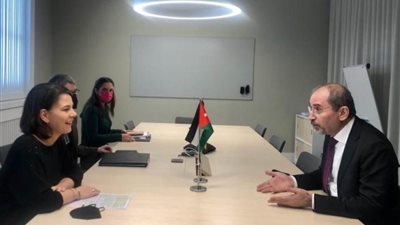    وزير الخارجية الأردني يبحث مع نظيرته الألمانية تعزيز التعاون الثنائي في مختلف المجالات