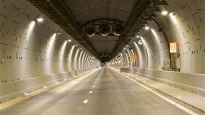 رئيس هيئة قناة السويس  يوجه.. بتطوير نفق الشهيد أحمد حمدي ١( النفق الجنوبي)