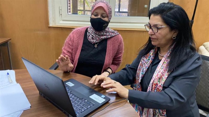 كوثر محمود ونعيمة