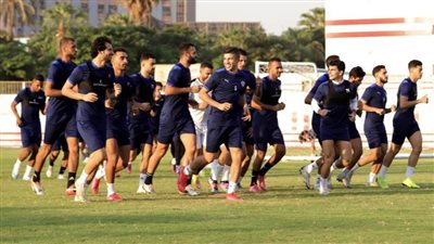 تدريبات استشفائية للأساسيين أمام الرائد السعودي