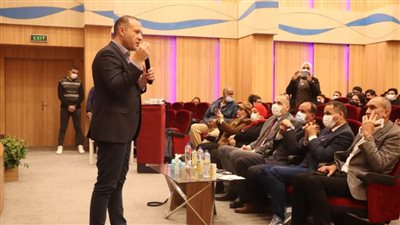 حملة توعوية بمدارس القاهرة بأخطار الإدمان والمخدرات