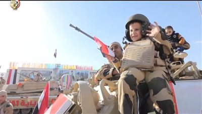  بالفيديو “قادرون باختلاف من داخل الكلية الحربية“ 