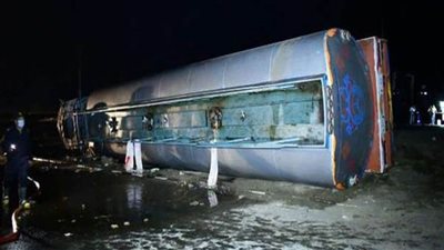  تحويلة مرورية بطريق الإسكندرية الصحراوي إثر انقلاب سيارة مُحملة بالمواد البترولية 