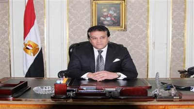 لأول مرة.. معهد بحوث العيون يشارك في أكبر مؤتمر لجراحي شبكية العين بإيطاليا