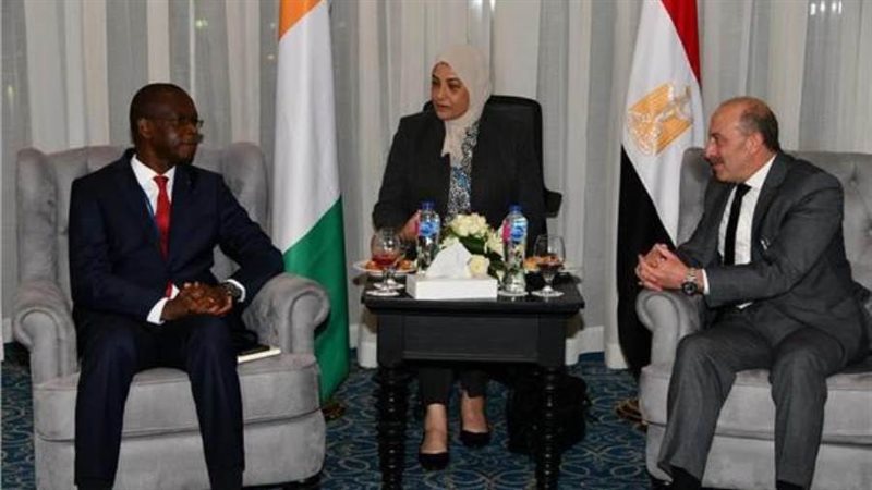 جانب من اللقاء