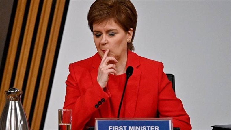 نيكولا ستيرجن