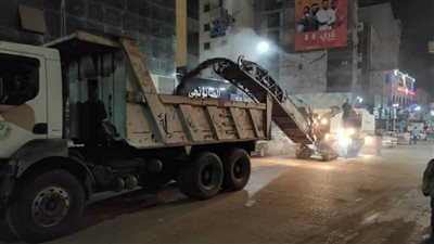 محافظ أسيوط: كشط شارع 23 يوليو تمهيداً لرصفه واستكمال الأعمال بشوارع منطقة المعلمين