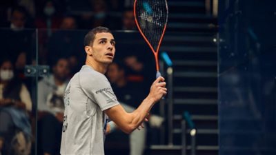 علي فرج يتأهل للدور ربع النهائي لبطولة بلاك بول الدولية للإسكواش