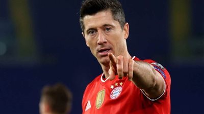 ليفاندوفسكي يسجل هدفًا رائعًا يحطم به رقم مولر القياسي الصامد منذ عام 1972