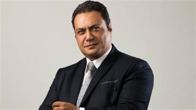 مراد مكرم يعنف المتطرفين 