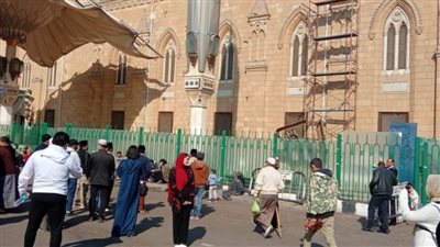 نظافة ورفع مخلفات محيط مسجد الإمام الحسين ومتفرعاته