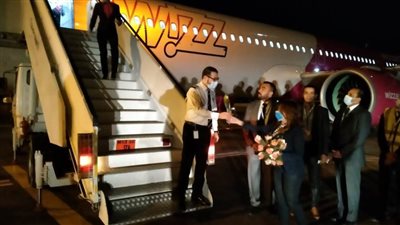 مطارا الغردقة وسوهاج يستقبلان أولى رحلات شركتي  