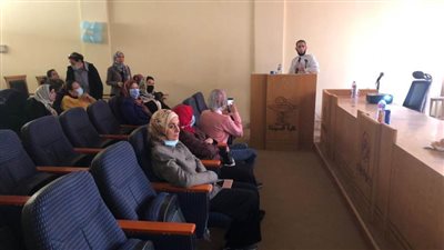 جامعة حلوان تدرب العاملين بها على إدارة الأزمات