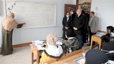 زيارة المدرسة الفندقية تعكر صفو مزاج محافظ بنى سويف 