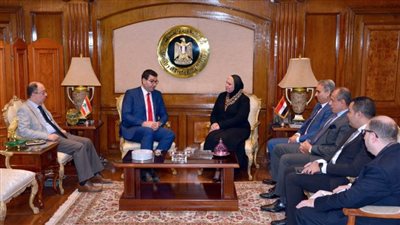 نيفين جامع: نسعى لدعم دولة لبنان الشقيقة.. والارتقاء بالعلاقات الاقتصادية لمستويات متميزة 