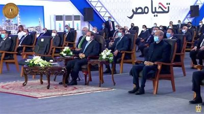 الرئيس السيسي يصل لافتتاح عدد من المشروعات القومية بصعيد مصر