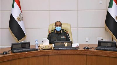 مجلس السيادة السوداني يؤكد ضرورة الإسراع في تشكيل الحكومة الانتقالية