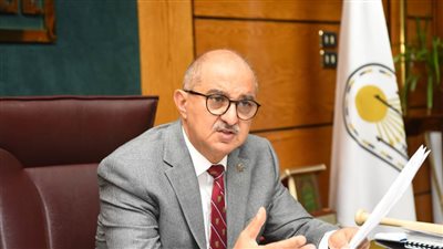 نجاح مستشفى القلب الجامعي بأسيوط في علاج حالات الانسداد الكلي المزمن بالشريان التاجي 