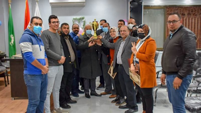 تهنئة فريق مستشفى