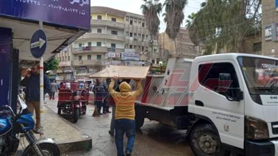 حملة مكبرة لرفع الإشغالات من شوارع مدينة كفر الشيخ