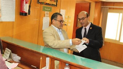 نائب رئيس جامعة أسيوط يتفقد وحدة علاج أعضاء هيئة التدريس ويتابع انتظام العمل بها