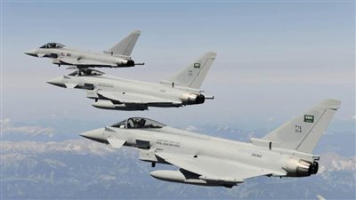 التحالف العربي يعطي مهلة 6 ساعات لإخراج أسلحة الحوثي من ملعب الثورة الرياضي بصنعاء