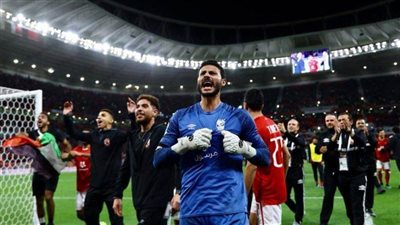 مدرب استون فيلا يتغنى بأداء الشناوي