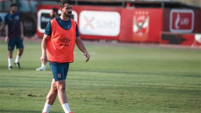 طبيب الأهلي يكشف تطورات حالة محمود متولي ‏