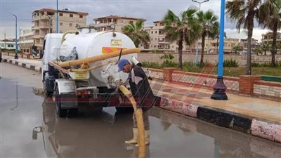 رئيس مدينة مصيف بلطيم يتابع جاهزية محطات الصرف الصحي