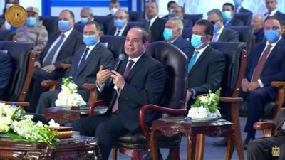الرئيس السيسي يطالب بتقييم حجم عائدات إقامة 825 ألف مشروع 