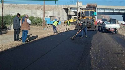 محافظ المنوفية يتابع أعمال الرصف والتطوير بالمراكز المختلفة