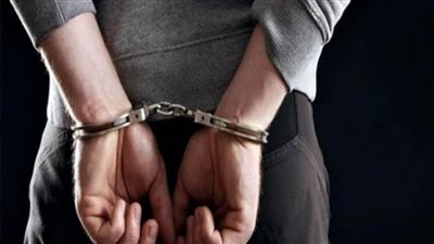 لقيامه بتجميع السولار المدعم.. القبض على مدير مصنع سيراميك