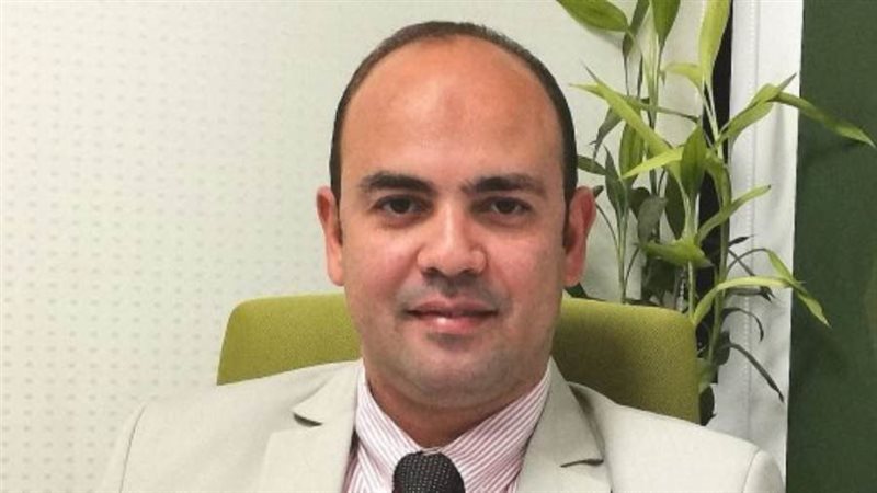 الدكتور أحمد أبوعبلة