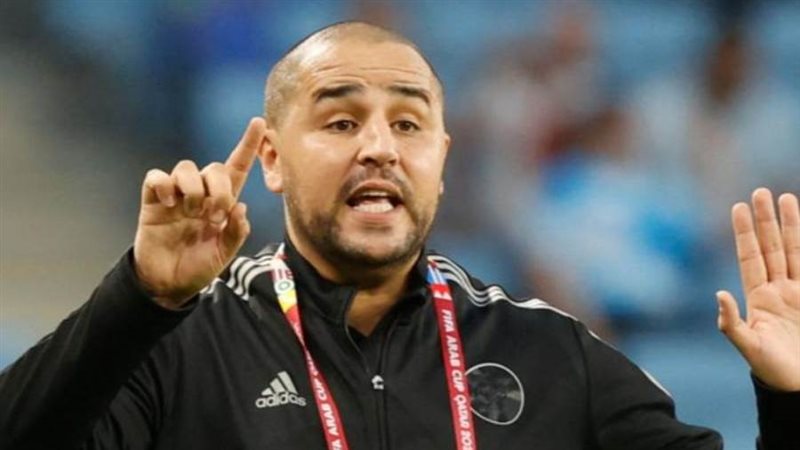 مدرب منتخب الجزائر