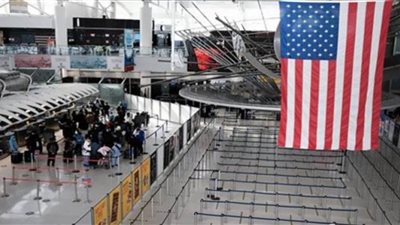 إلغاء أكثر من 900 رحلة جوية أمريكية في يوم عيد الميلاد